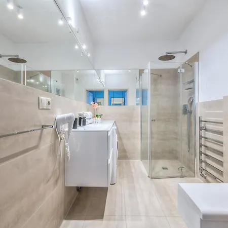 Trzy Zagle With View By Northside Gdańsk